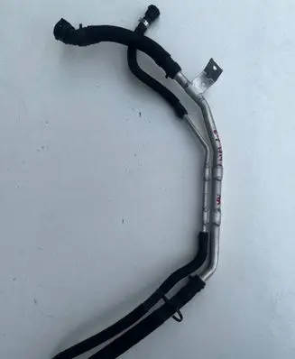 Jeep Cherokee Engine coolant pipe/hose