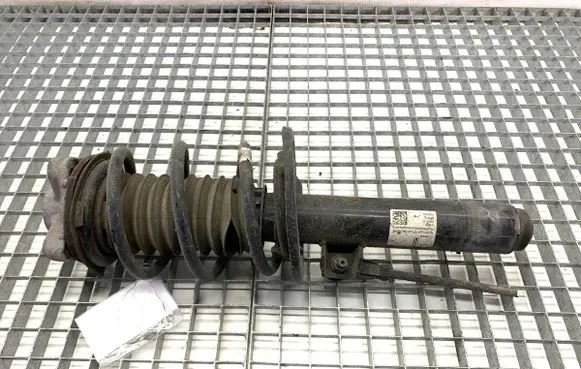 BMW 3 G20 G21 Front shock absorber/damper 22361750