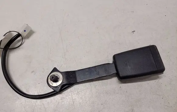 Mazda 6 Front seatbelt buckle 091109BC