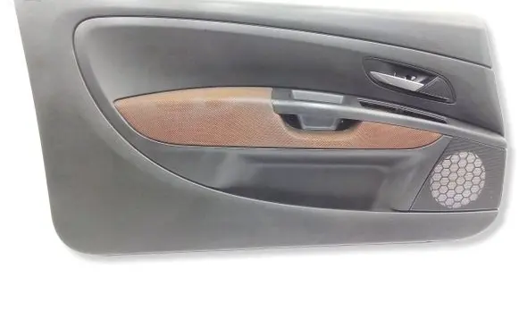 Fiat Grande Punto Front door card panel trim 