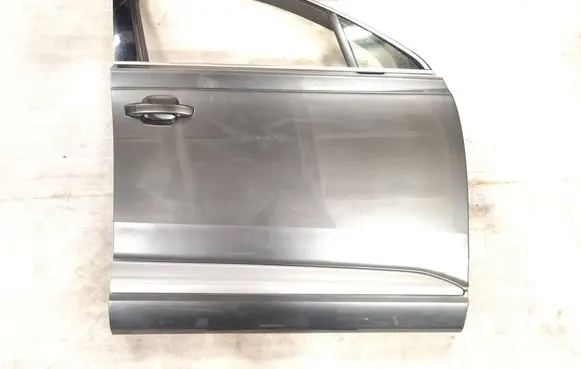 Audi Q7 4M Front door 