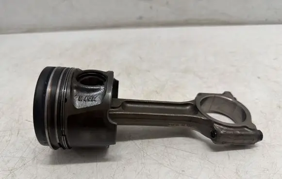 Mercedes-Benz Citan W415 Piston 7657H