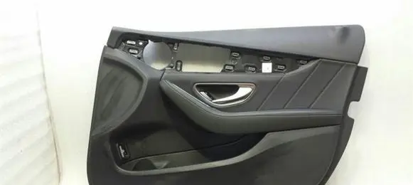 Mercedes-Benz C W205 Front door card panel trim