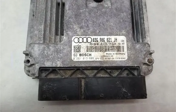 Audi A3 S3 8P Engine control unit/module 03G906021JH