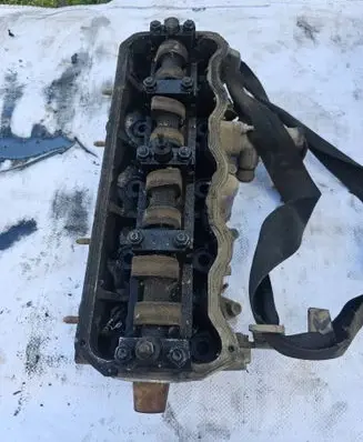 Audi 80 90 B3 Engine head 028103373N