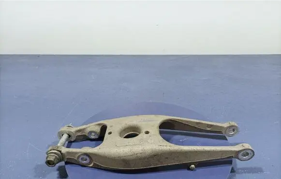 BMW M4 F82 F83 Rear control arm 2284533