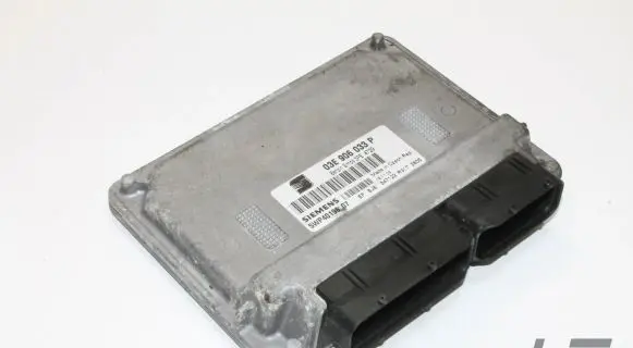 Seat Ibiza III (6L) Engine control unit/module 03E906033P