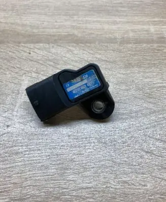 Opel Astra H Air pressure sensor 0281002437