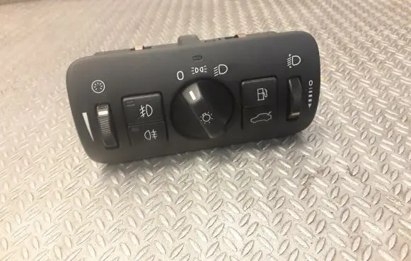 Light switch
