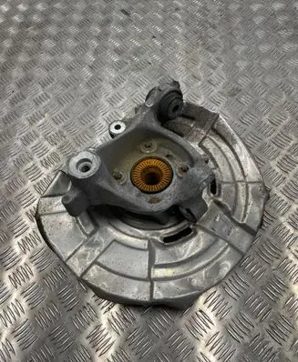 BMW M5 Rear wheel hub