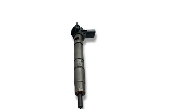 Audi A3 S3 A3 Sportback 8P Fuel injector 0445116030 03l130277