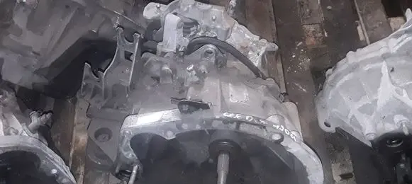 Renault Scenic II - Grand scenic II Manual 6 speed gearbox 8200128325