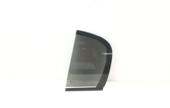 Opel Signum Rear vent window glass R007023