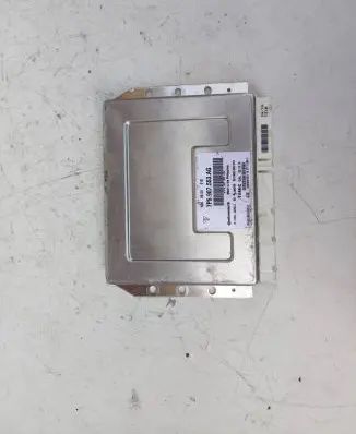 Porsche Cayenne (92A) Air suspension control unit module (rear) 7P5907553AG 002453000379 15152802552