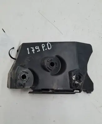 Seat Altea XL Front bumper mounting bracket 5P0807184A