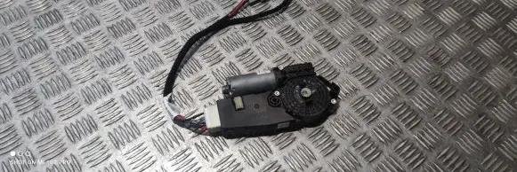 Mercedes-Benz GLC C253 Sunroof motor/actuator A2059001024
