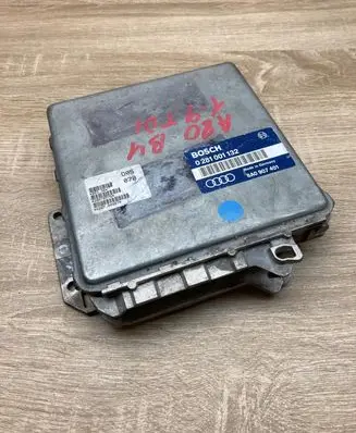 Audi 80 90 S2 B4 Engine control unit/module ECU 8A0907401 0281001132