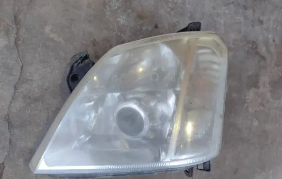 Opel Meriva A Headlight/headlamp 93321054