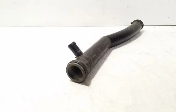 Volkswagen Golf Plus Engine coolant pipe/hose 03C121065B
