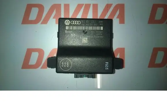 Audi A3 S3 8P Other control units/modules 1K0907530J 1K0907951