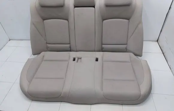 BMW 7 F01 F02 F03 F04 Second row seats 