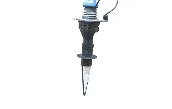 Iveco Daily 6th gen AdBlue Liquid refill tube 422004700