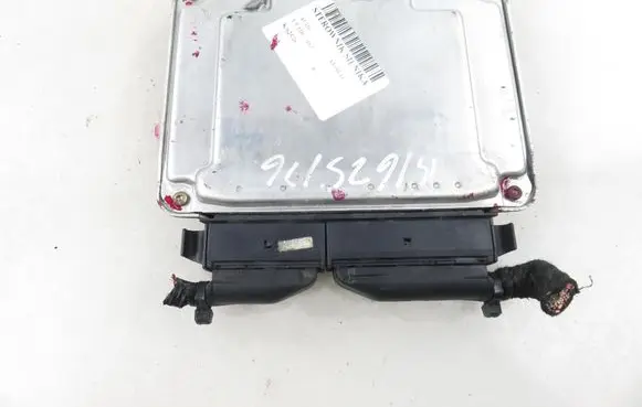 Audi A3 S3 8L Engine control unit/module 0281010981 038906019FT