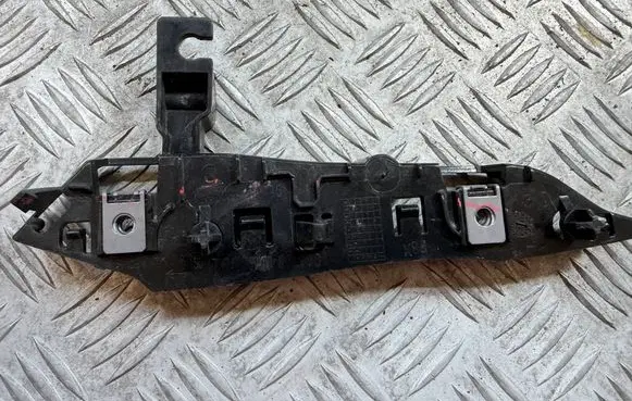 Peugeot 3008 II Front bumper mounting bracket 9810975380