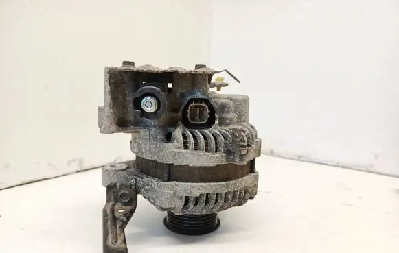 Honda Civic Generator/alternator AHGA67 7613 A2TC1391ZE
