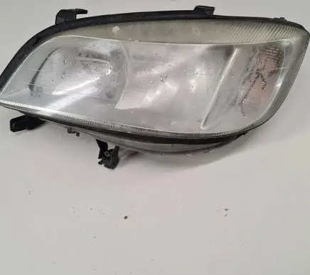 Opel Zafira A Headlight/headlamp 90582021 67715811 89100054