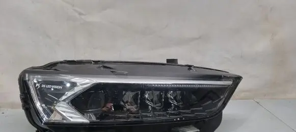 Citroen DS7 Crossback Headlight/headlamp 9816527180 1628556380