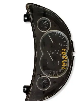 Opel Corsa C Speedometer (instrument cluster) 293741