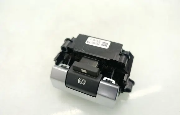 Land Rover Discovery Sport Hand parking brake switch 30S10102484