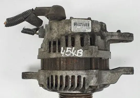 Smart ForFour I Generator/alternator MN155953