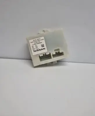 Nissan X-Trail T32 Tailgate/trunk control unit/module C14637103 284G04BA1A