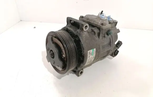 Volkswagen PASSAT B6 Air conditioning (A/C) compressor (pump) 1K0820803S