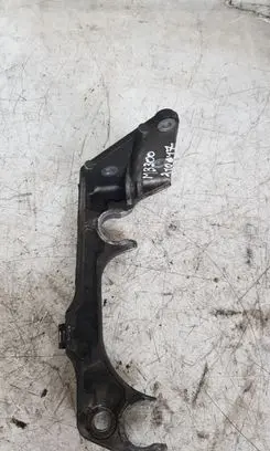 Mercedes-Benz E W212 Air filter cleaner box bracket assembly 6510940127