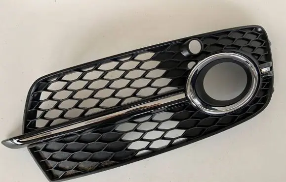 Audi Q5 SQ5 Front fog light trim/grill 8R0807682N