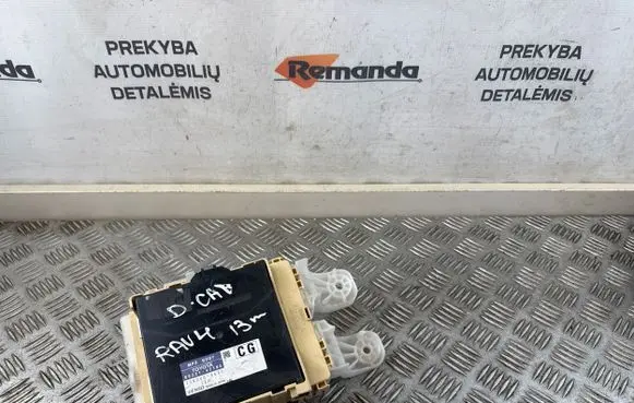 Toyota RAV 4 (XA30) Comfort/convenience module 8922142180