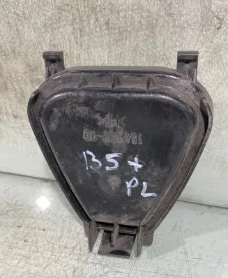 Headlight/headlamp dust cover