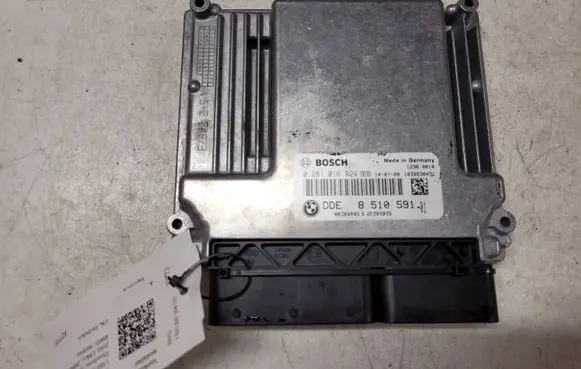 BMW 1 E81 E87 Engine control unit/module 0281016924 851059101 030612995