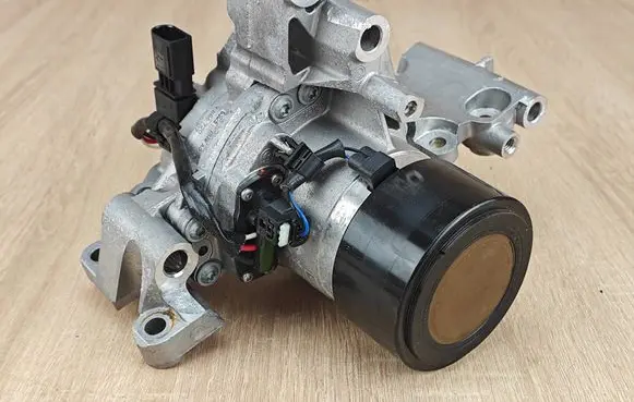 BMW X6 G06 Water pump 9886720