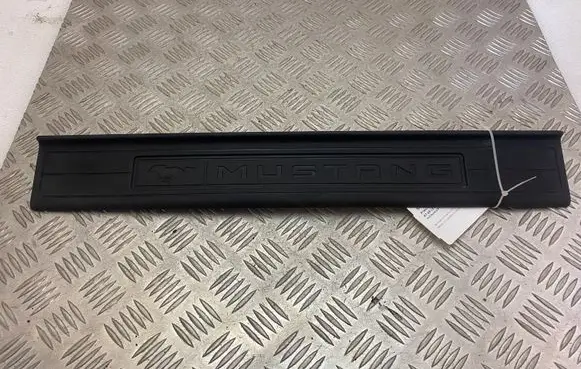 Ford Mustang VI Front sill trim cover FR3B6313222AEW