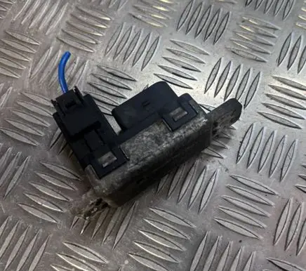 Jaguar XE Glow plug pre-heat relay GX7312B533AD 162740252 1041153