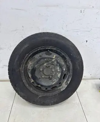Volkswagen Polo R14 spare wheel