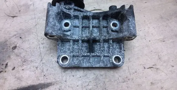 Audi A6 S6 C6 4F Engine mounting bracket 059903143K