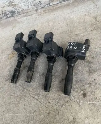 Volkswagen Touran III High voltage ignition coil 05e905110