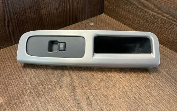 Volvo S40 Electric window control switch 8663815 30658448
