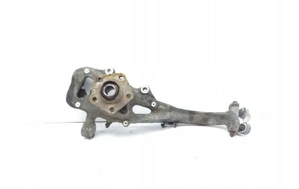 Audi Q7 4M Front wheel hub spindle knuckle 4M0407560