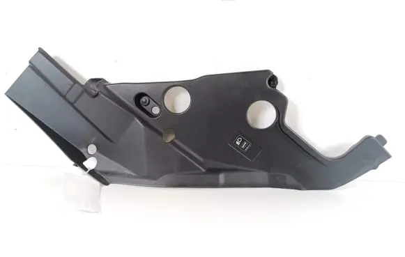 Engine bonnet/hood lock trim molding